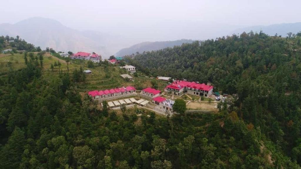 Vue Magique Resort Chail Extérieur photo